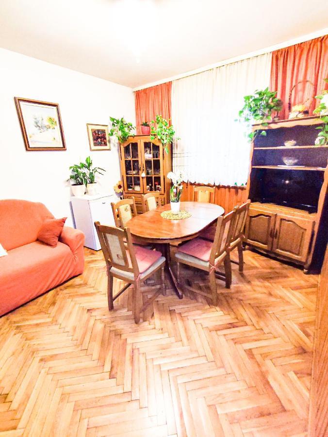 Apartmani Ankica Crikvenica Bagian luar foto