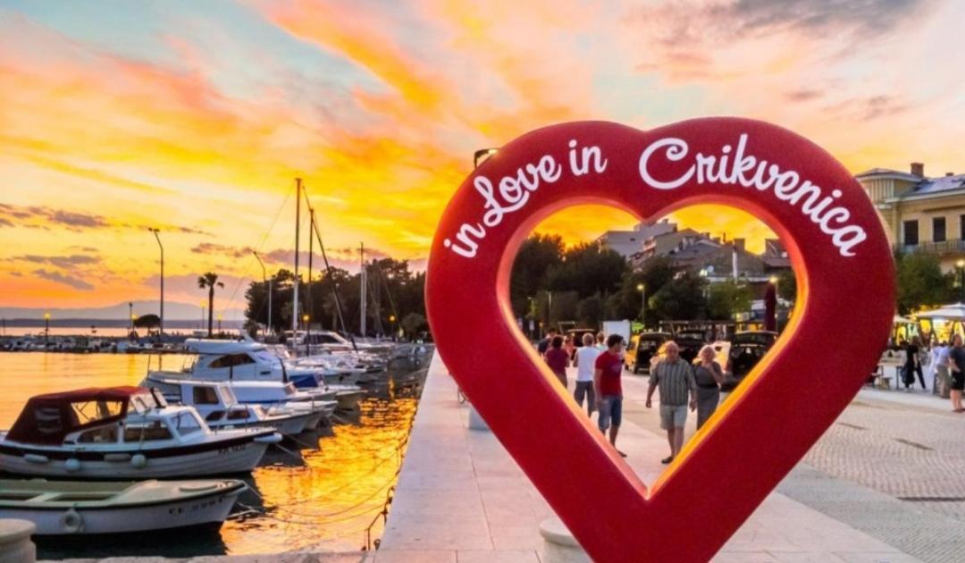 Apartmani Ankica Crikvenica Bagian luar foto