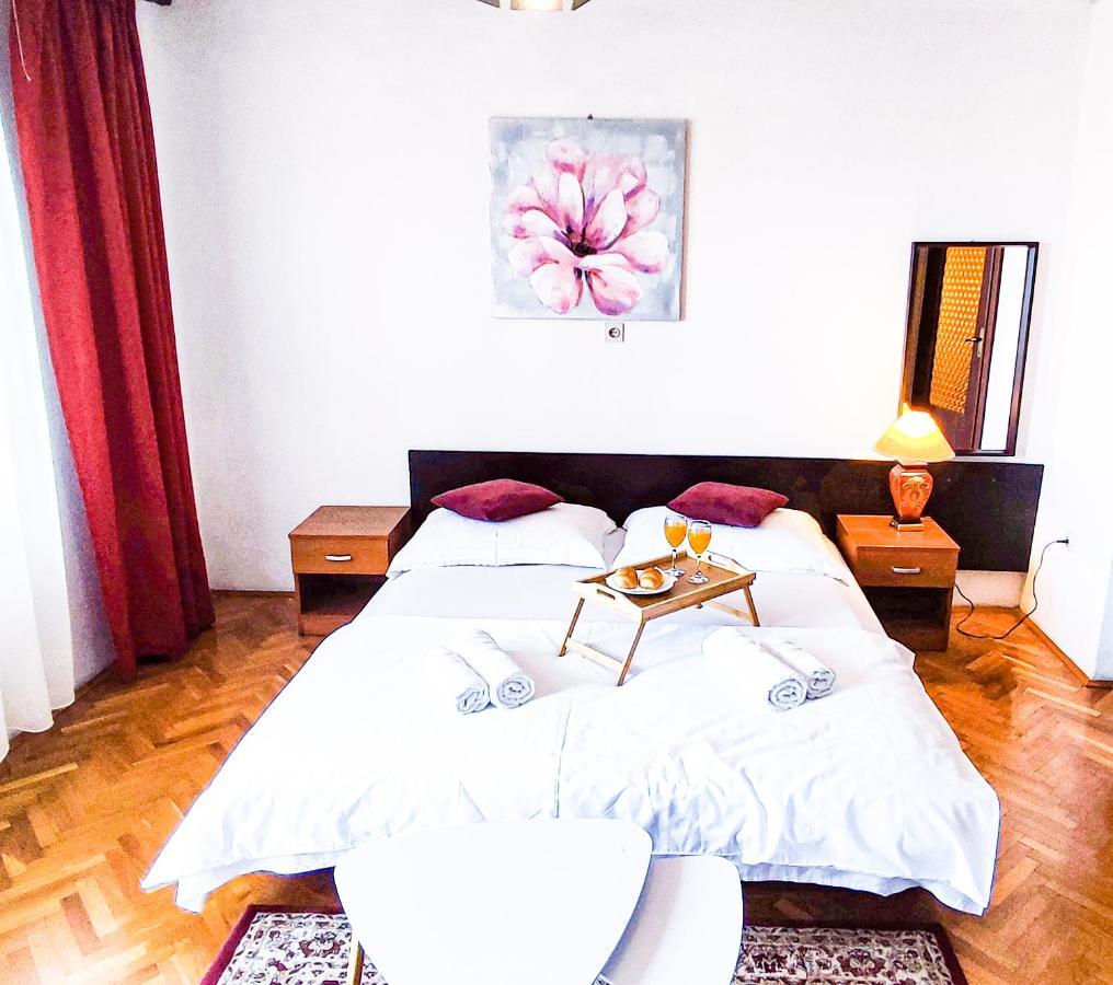 Apartmani Ankica Crikvenica Bagian luar foto